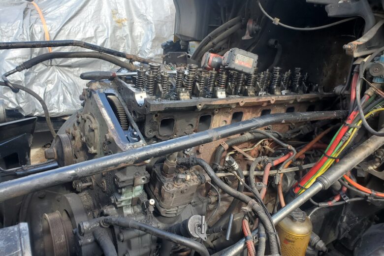 Heavy Truck Engine Repair 2